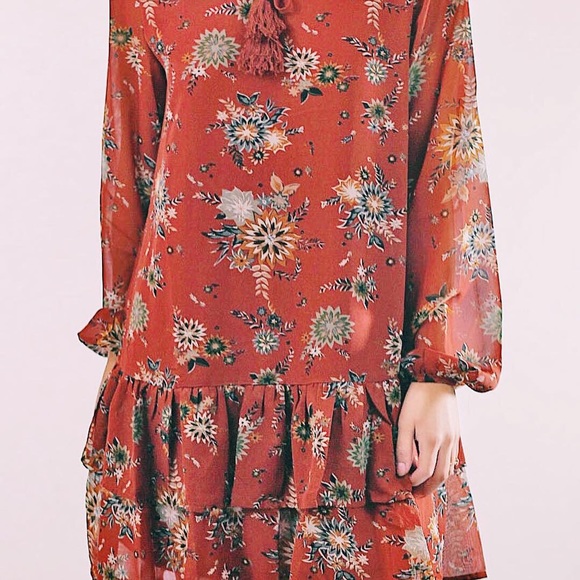 Cute shift dress💕 - Picture 1 of 4